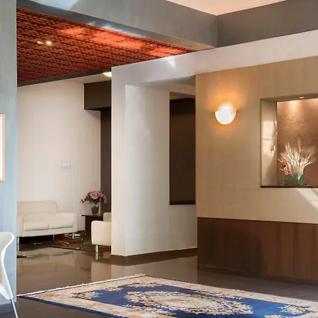 מלון דירות Annunziata מסינה