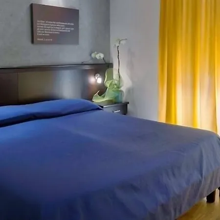 Annunziata מלון דירות מסינה